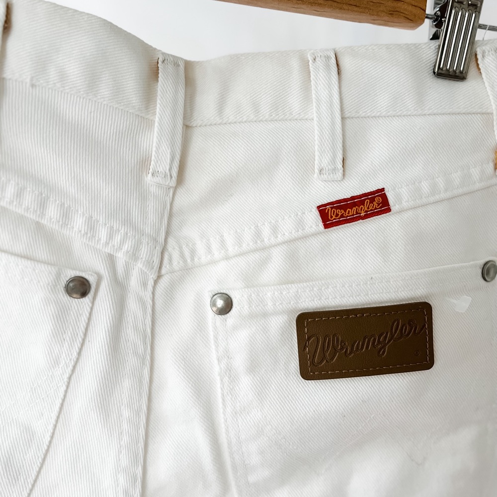 High-waisted Wrangler Jean Shorts